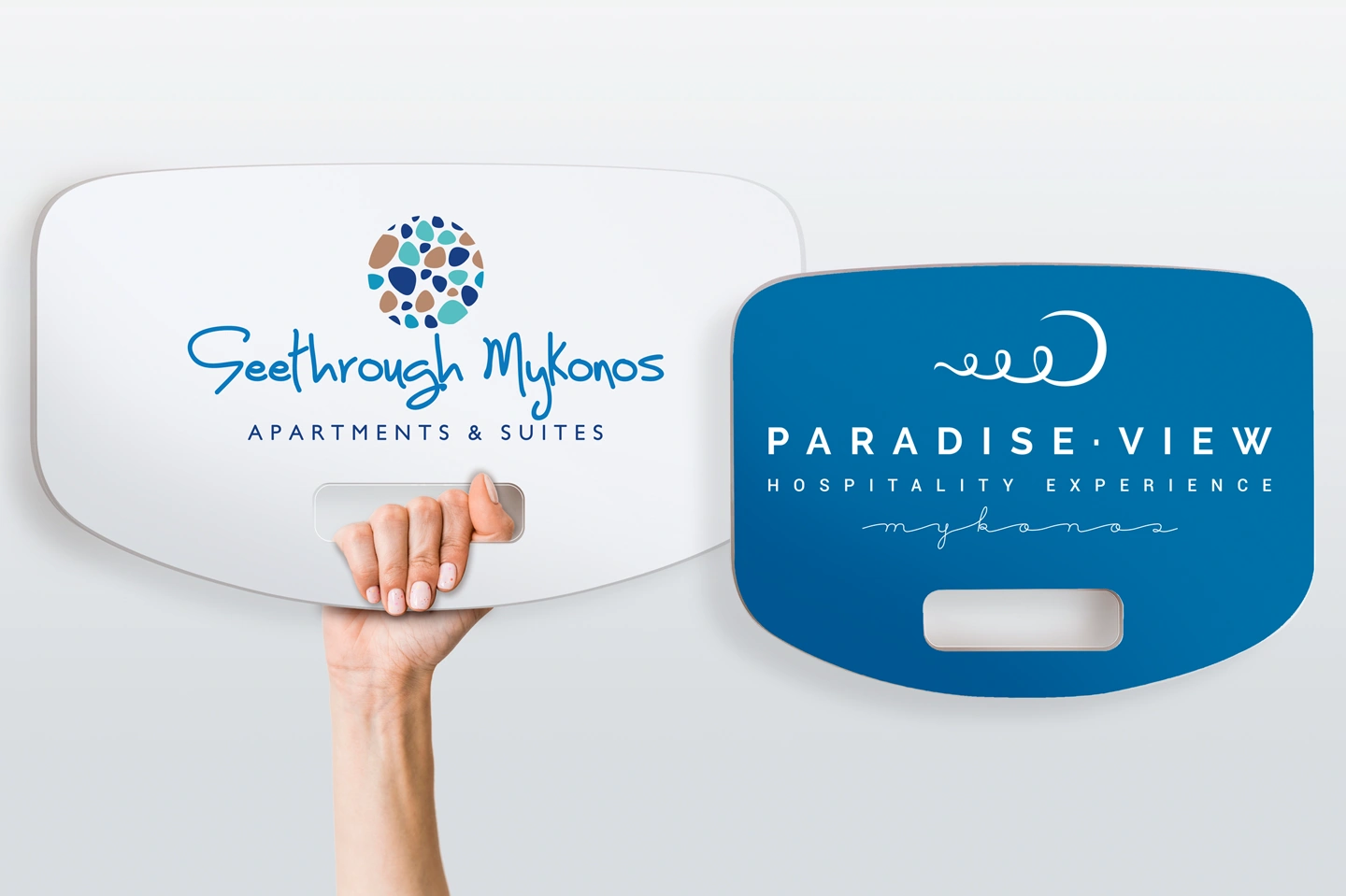 Πινακίδα με χειρολαβή για παραλαβή πελατών